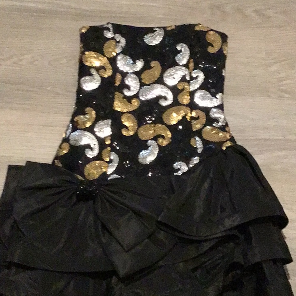 Strapless vintage 80 ‘s cocktail dress
